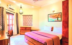 'Golden Sea Pearl' 1 Bhk Beach Apartment