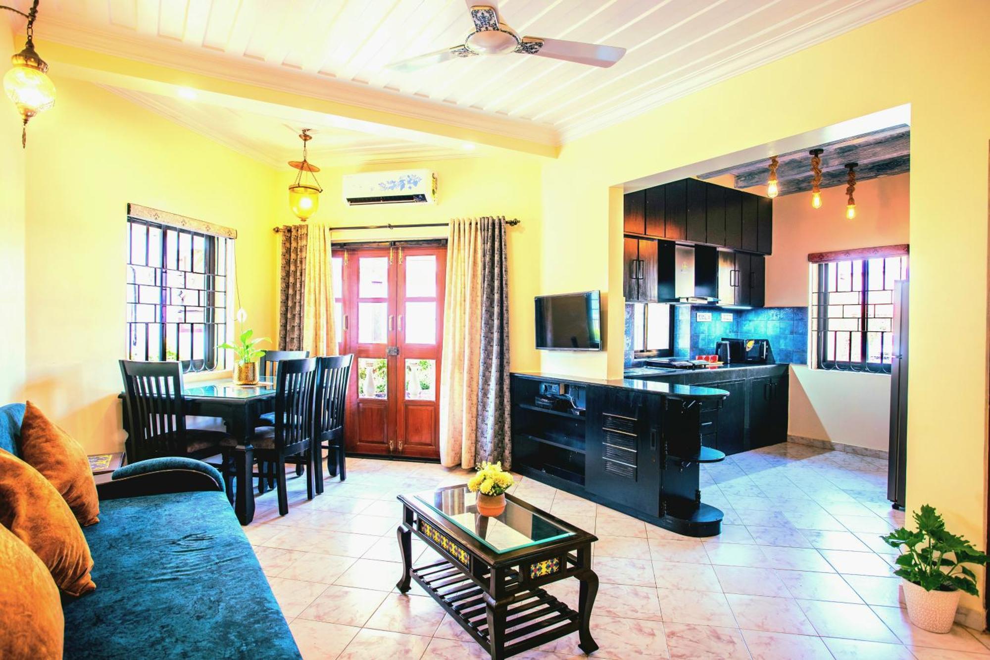 'Golden Sea Pearl' 1 Bhk Beach Apartment Benaulim Exterior photo